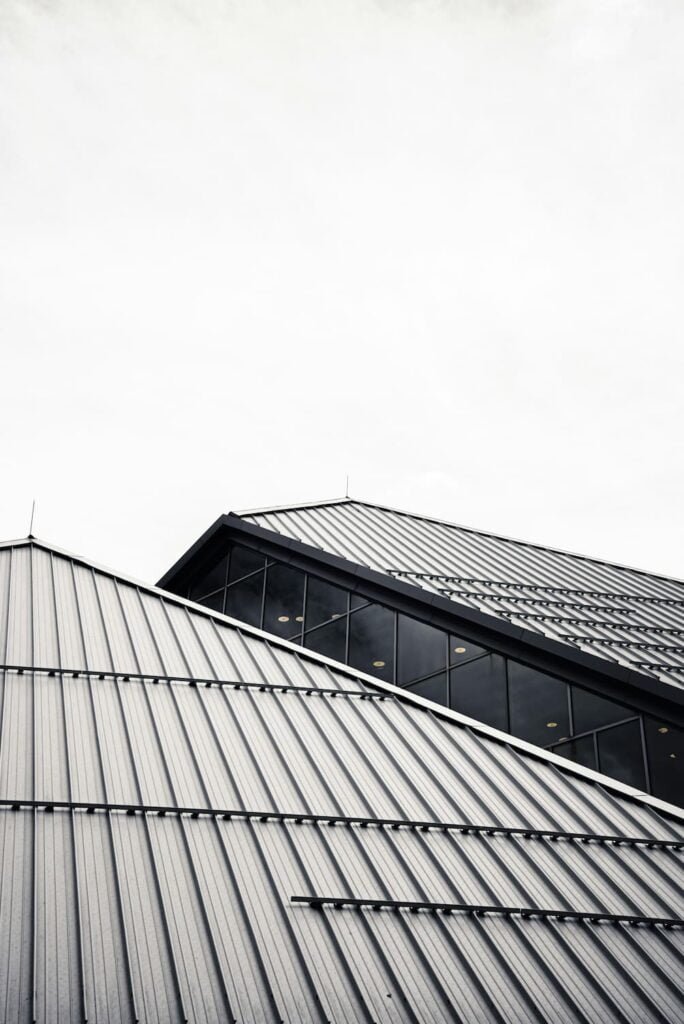 metal roof building